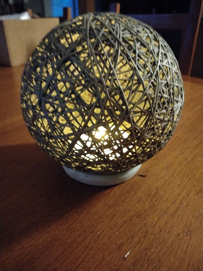 Lampe boule - photo numéro 2
