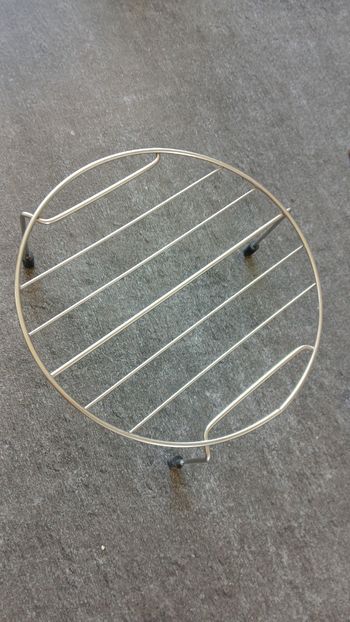 Trépied micro ondes