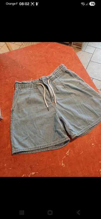 Short femme taille 40
