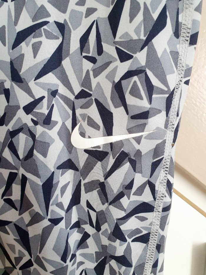 Legging 3/4 Nike Pro T. S - photo numéro 3