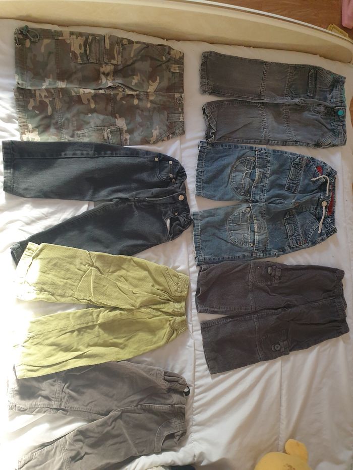 Lots 7 pantalons  garçons 2 ans au 26 mois