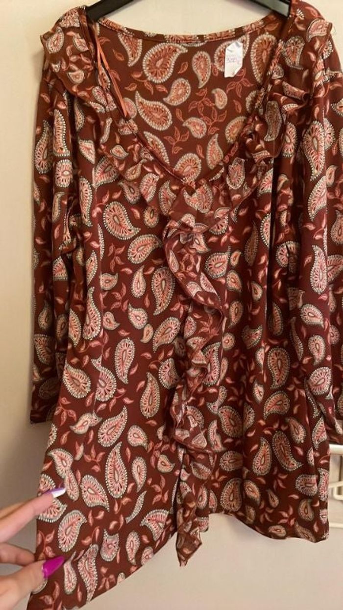 Blouse fluide à froufrou