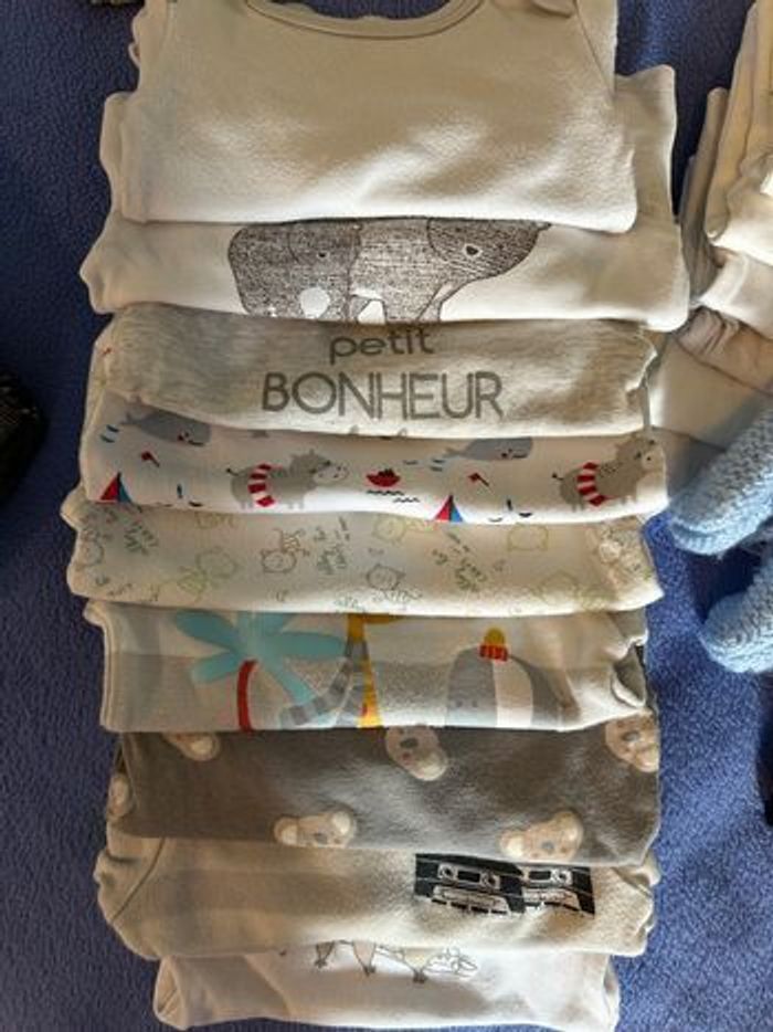 Gros lot 6 mois - photo numéro 8