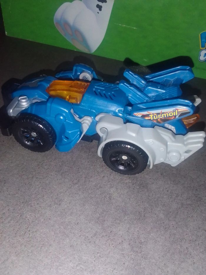 Voiture/robot dino - photo numéro 6