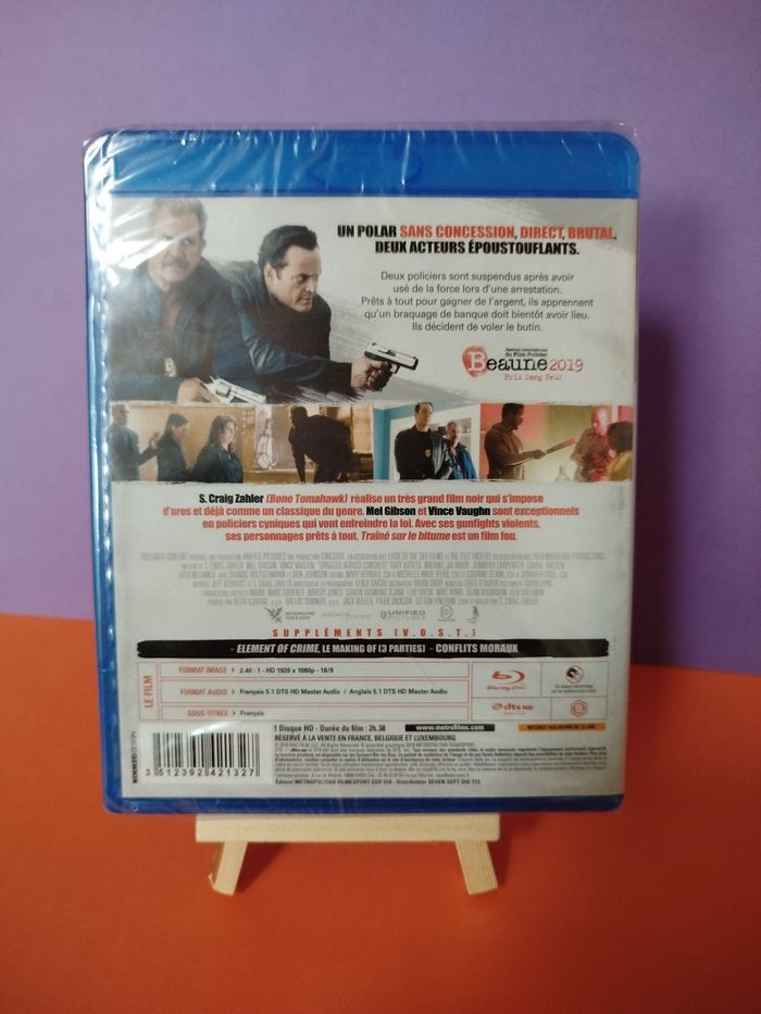 Traîné sur le bitume - Blu-ray - photo numéro 2