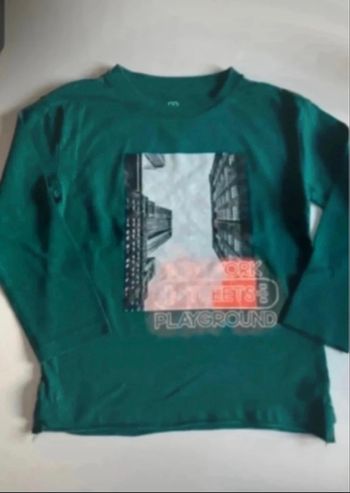 Sous-pull / T-shirt manches longues très bon état garçon taille 6 ans