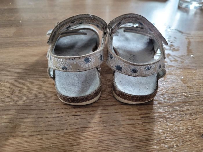 Sandales cuir scratch 26 - photo numéro 5