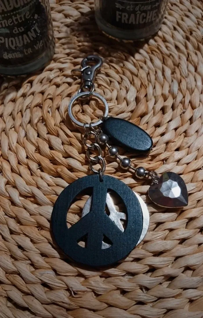 Porte clé peace and love - photo numéro 2