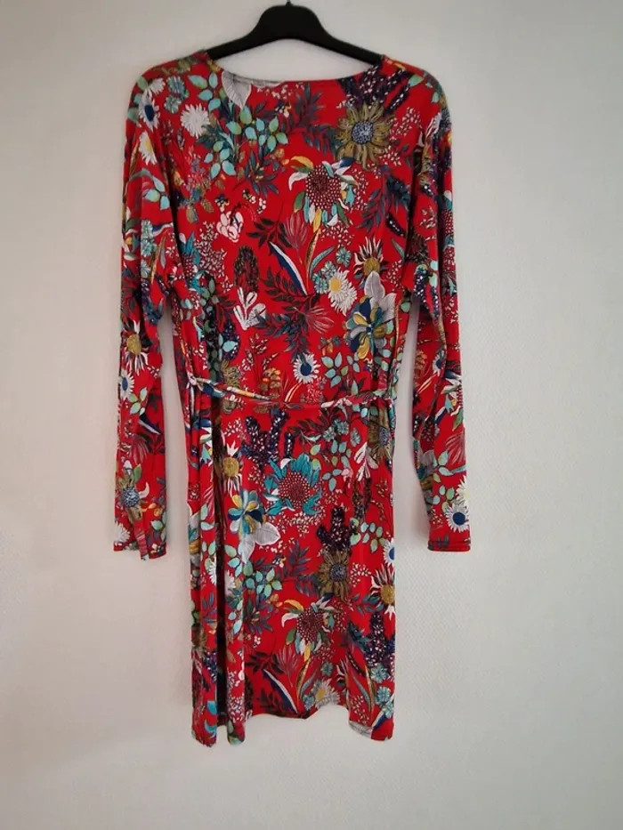 superbe robe 46 - photo numéro 2