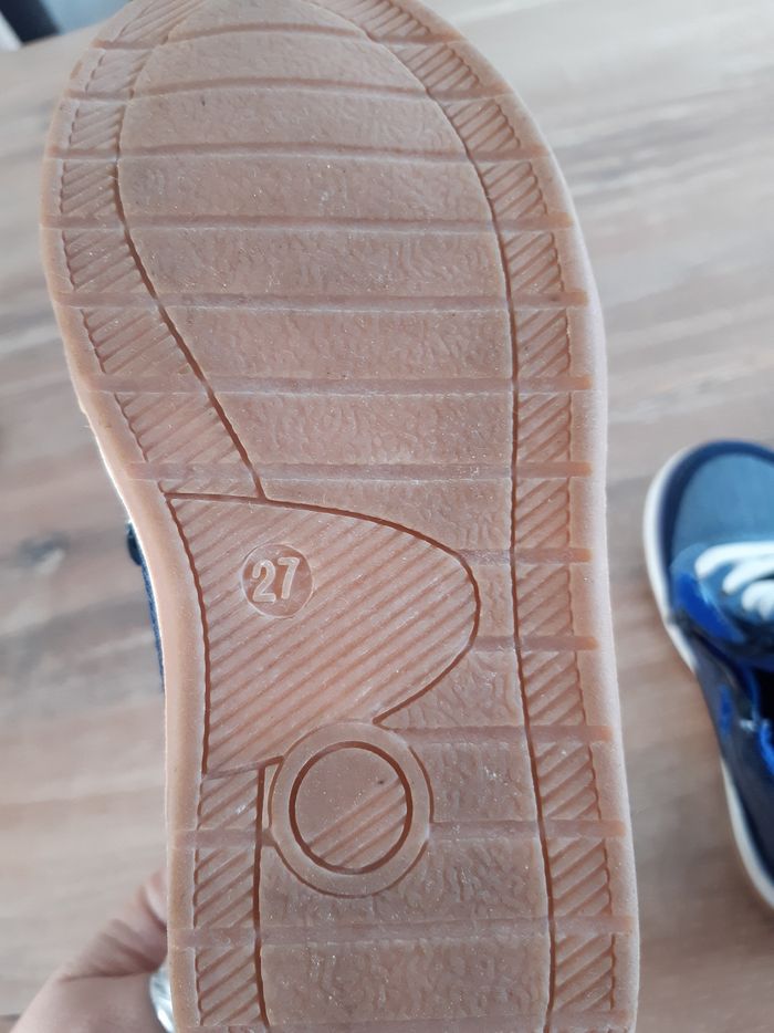 Baskets garçon taille 27 - photo numéro 3