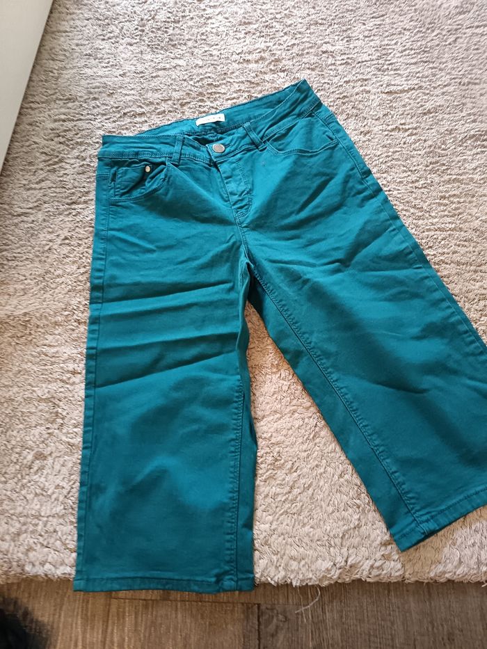 Pantalon court taille 36
