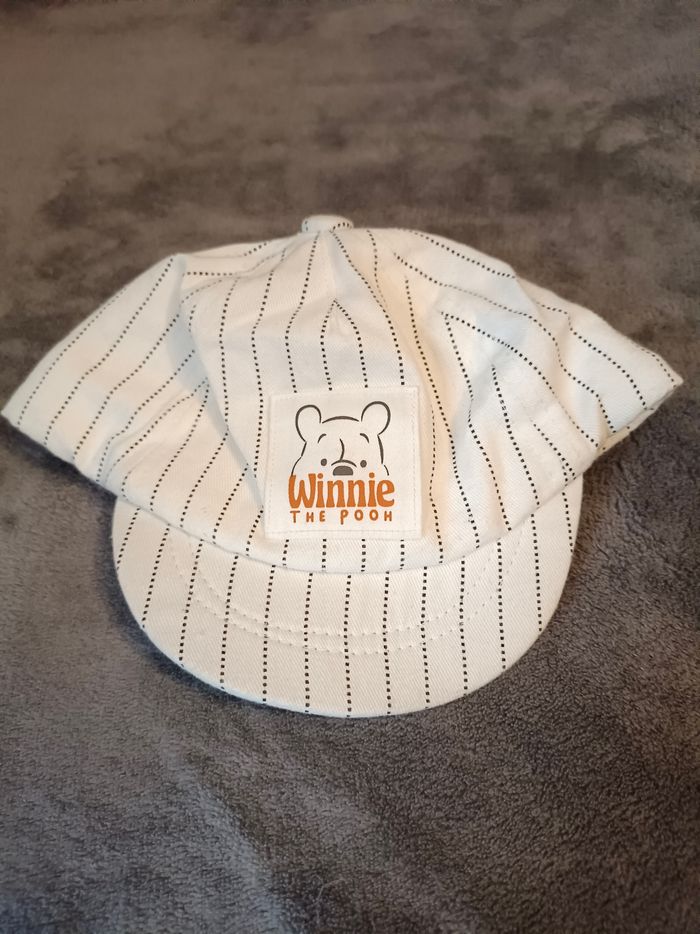 Casquette bébé - Motif Winnie l'ourson
