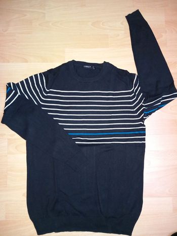 Pull en coton noir à rayures Taille M état neuf