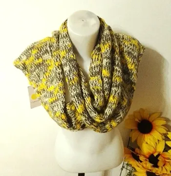 écharpe Camaieu neuve - acrylique et laine - 230x24 cm