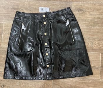 Jupe Naf Naf neuve noir brillant T40