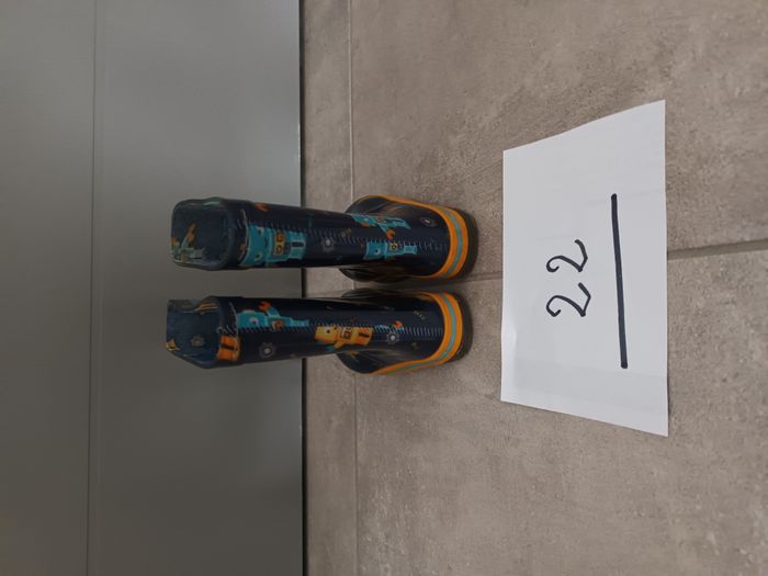 Bottes robot pointure 22 - photo numéro 3