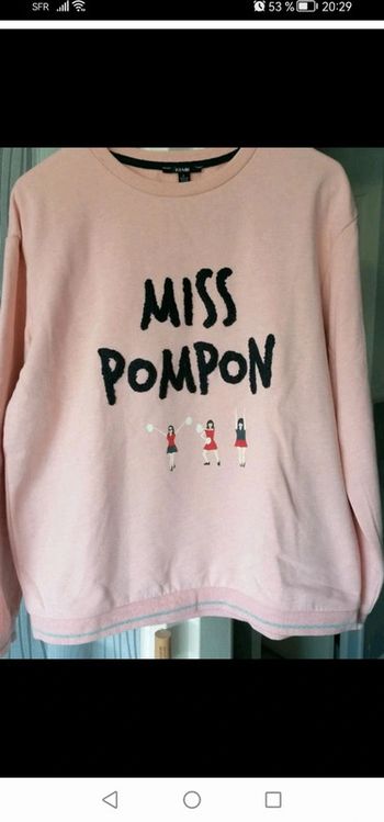 Pull miss pompom T L 👕