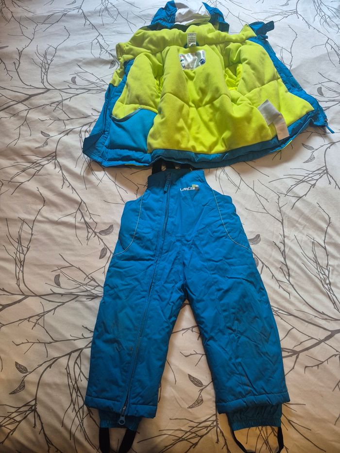 Lot combinaison + bottes de ski - photo numéro 7
