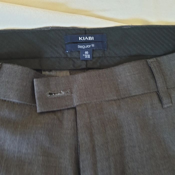 pantalon type de costume, gris, taille 40, marque Kiabi, en très bon état. - photo numéro 5