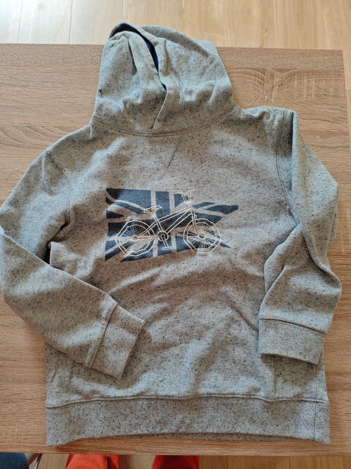 Sweat à capuche