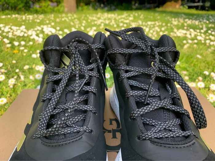Chaussures de sport 37 1/3 Addidas - photo numéro 5
