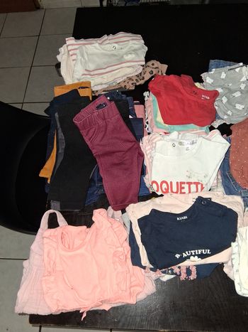Lot vêtements bébé fille 1 mois