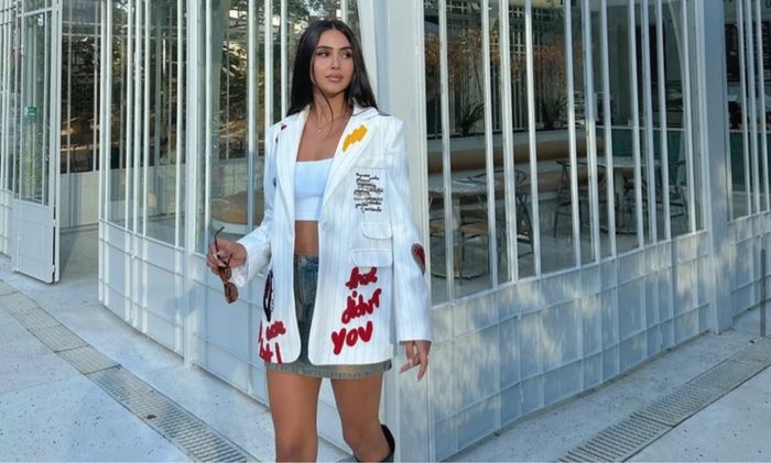 Veste blazer blanc avec motifs - photo numéro 2