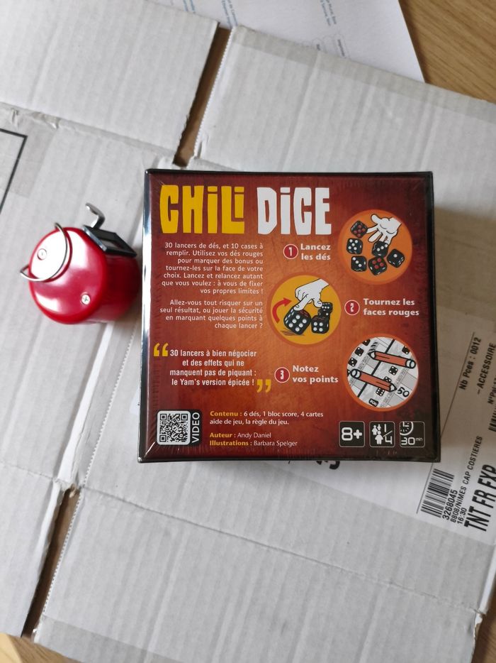 Chili dice + compteur de points jeu de société neuf sous cellophane - photo numéro 2
