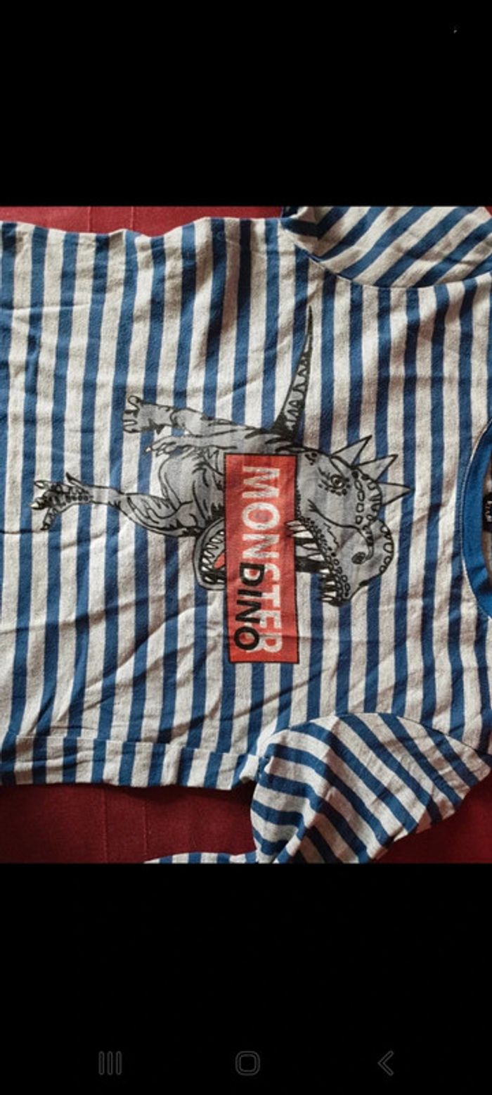 Tee shirt ou haut de pyjama - photo numéro 2