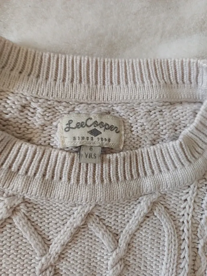 Pull blanc 6 ans - photo numéro 2