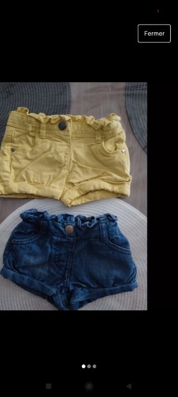 Short 6 mois en très bon état tape a l'oeil