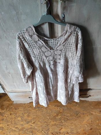 Très belle tunique rose poudré dentelle