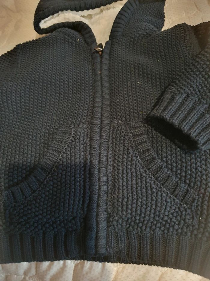 Manteau a capuche laine fourré 9 mois - photo numéro 2