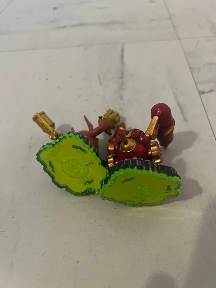 Lot de 2 skylanders - photo numéro 3