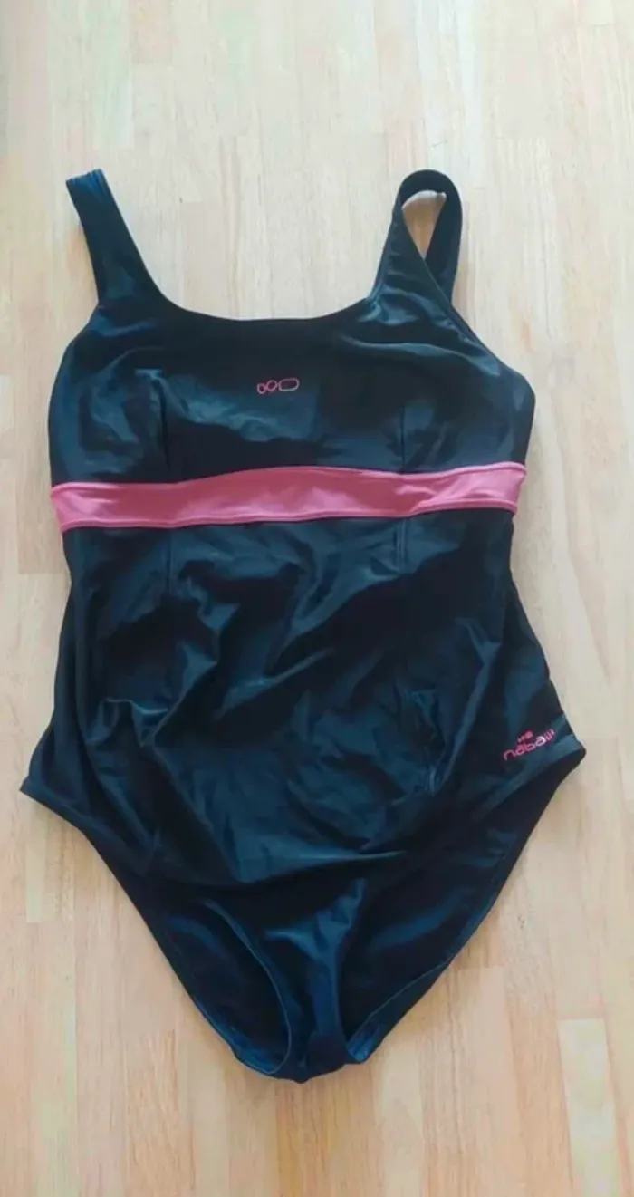 Maillot de bain grossesse  / femme  enceinte  T38-M