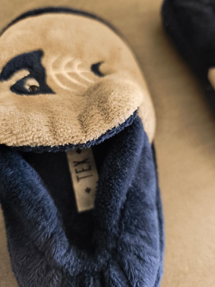 Pantoufles pointure 28 Tex - photo numéro 3