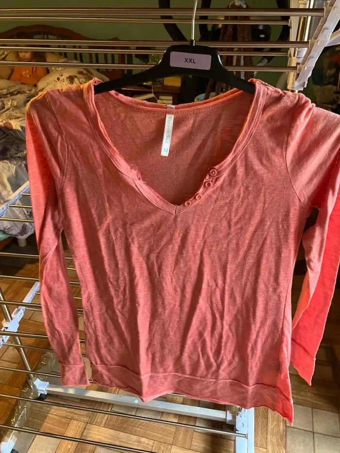 Haut fin rose manche longue@