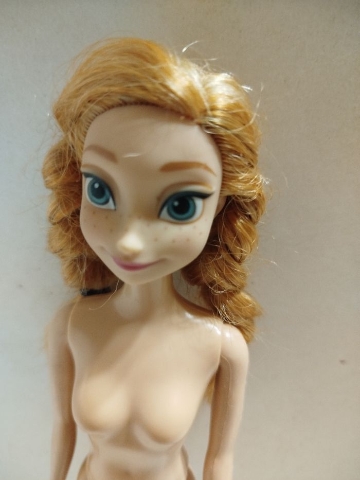 Barbie Anna - La reine des neiges - photo numéro 3