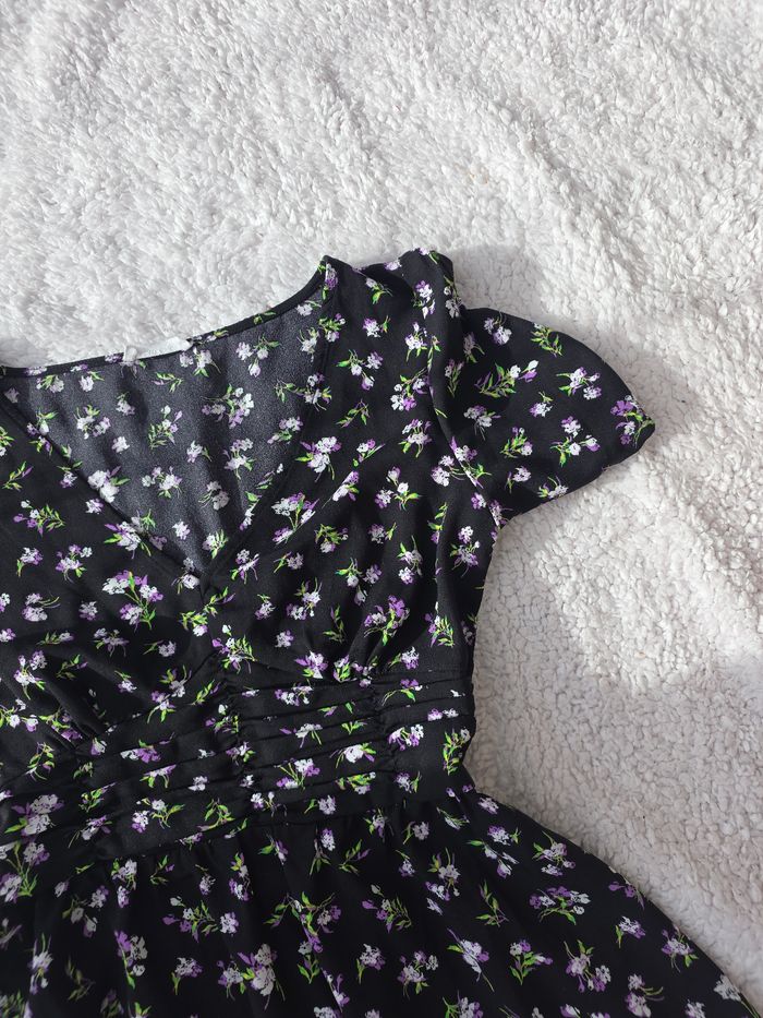 Robe Fleurie Cache cache - photo numéro 5