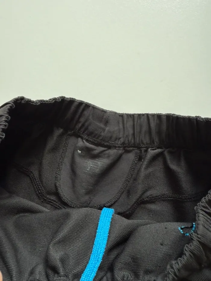 Short de sport noir Décathlon Domyos - photo numéro 3