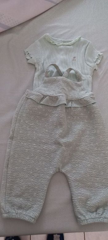 Ensemble bébé garcon ou fille