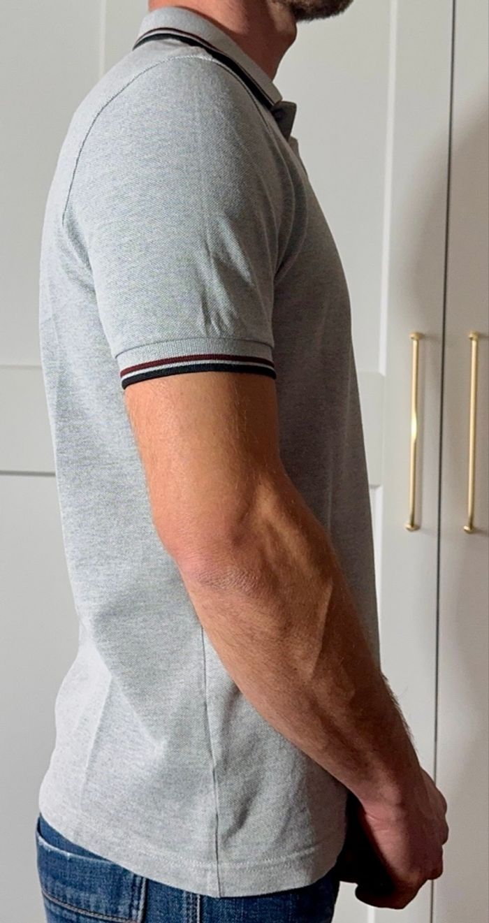 Polo Fred Perry gris taille S Excellent Etat - photo numéro 3