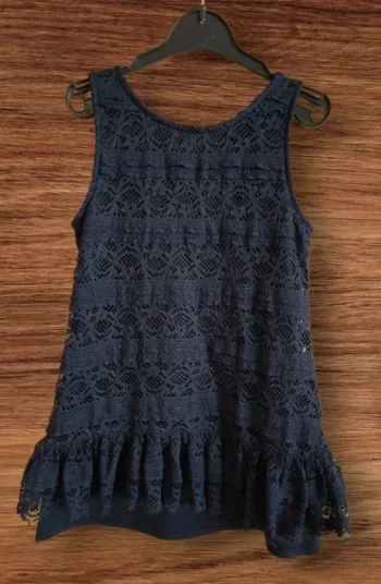 👗 Robe en dentelle – Taille 4 ans 👗