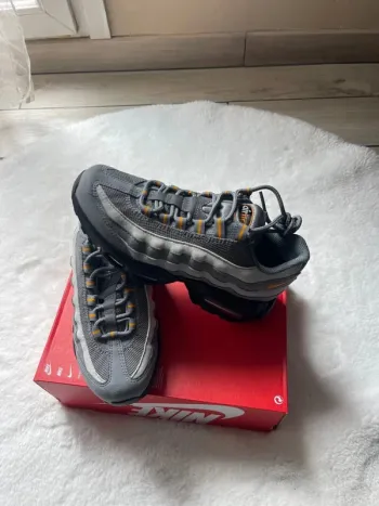 Basket Nike air Max 95