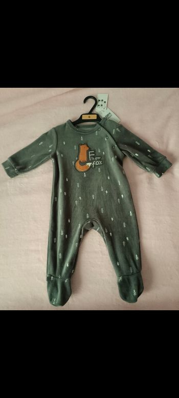 Pyjama velours bébé mixte en 6 mois neuf