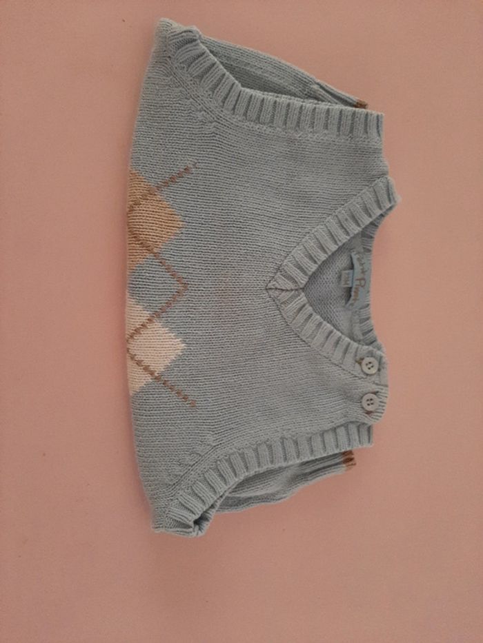 Pull sans manche garçon taille 23mois . - photo numéro 4