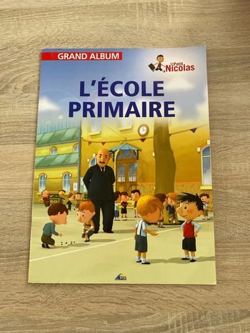 Grand album, le petit Nicolas, l’école primaire AE D, I, S