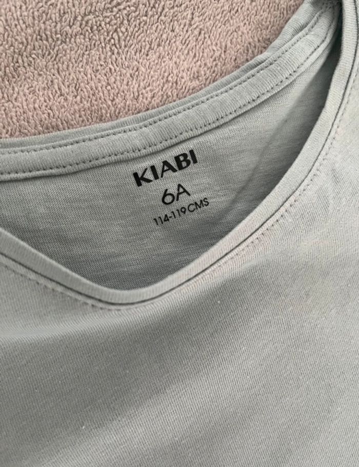 Lot 2 Tee-shirts mc fille t 6 ans - photo numéro 4