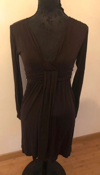 320 - Robe marron Etam