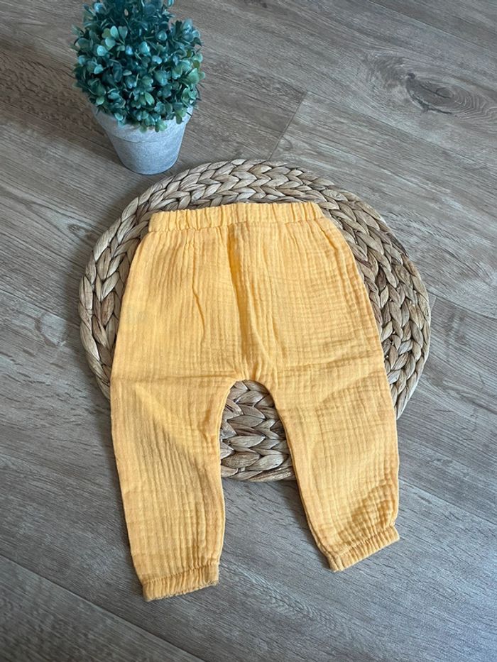 Pantalon neuf - photo numéro 2